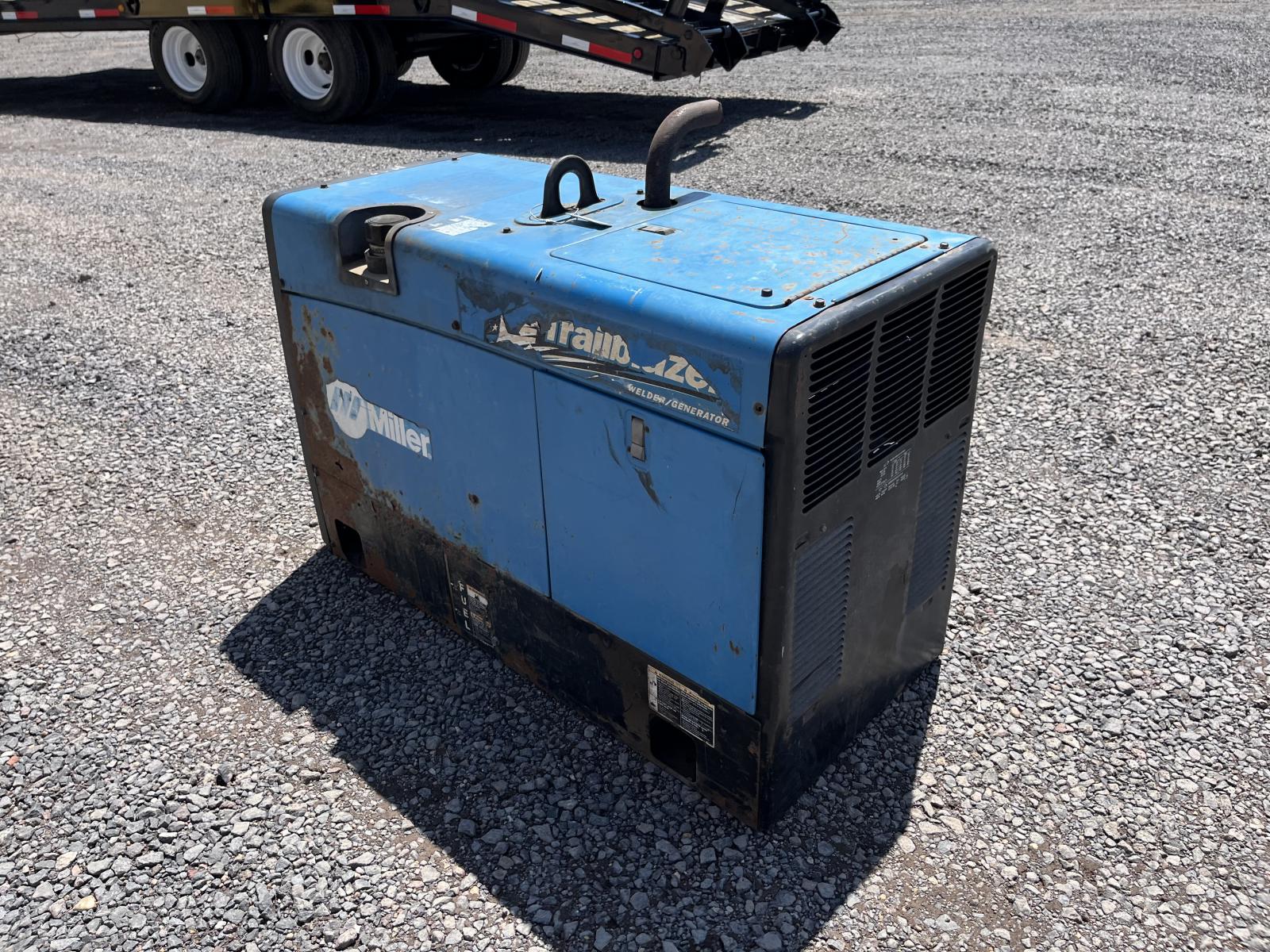 ./imagenes/INVOICE/2019/17967/SOLDADORA MILLER TRAILBLAZER 302 (4).JPG